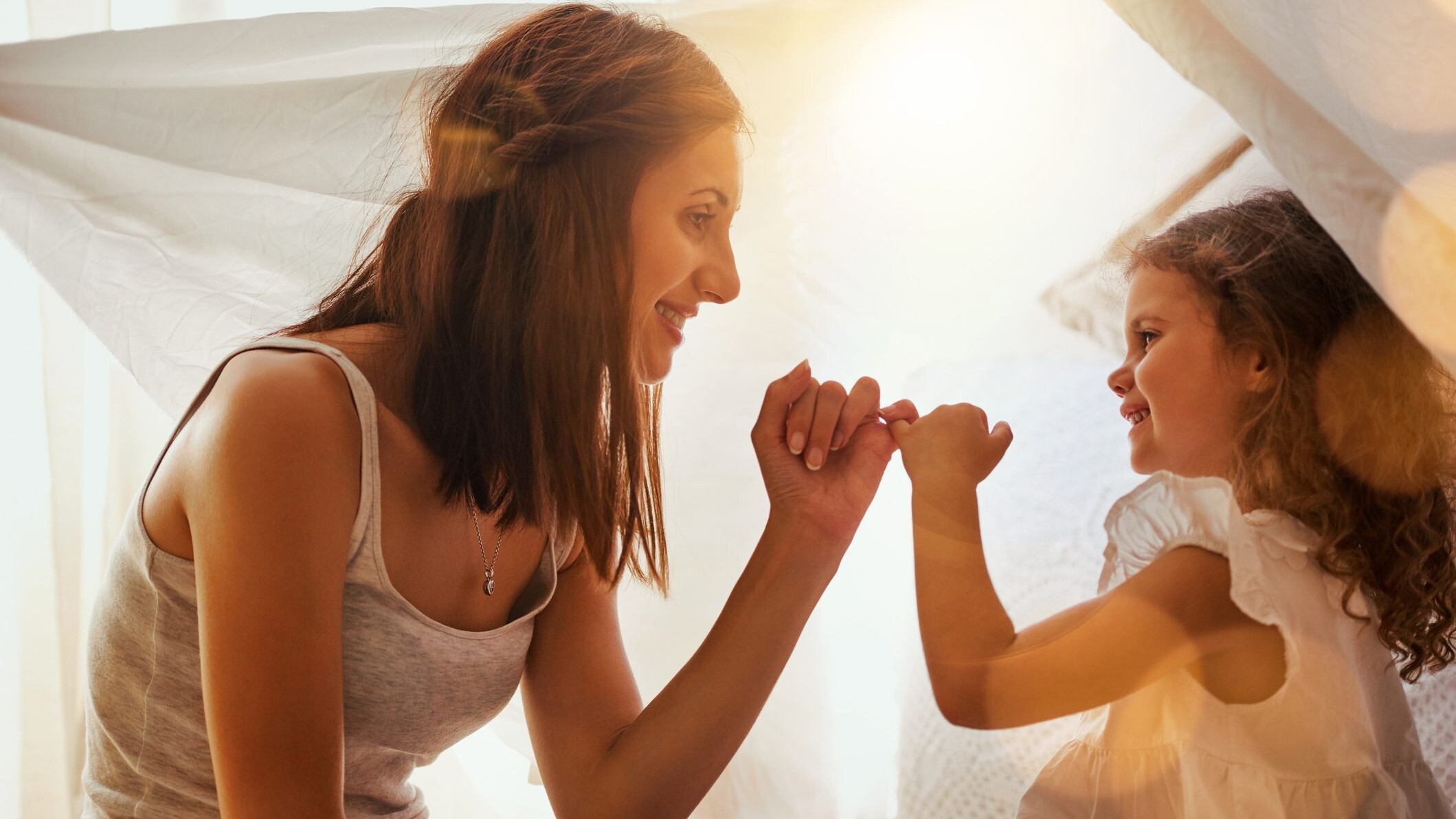 Promettere bambina e mamma