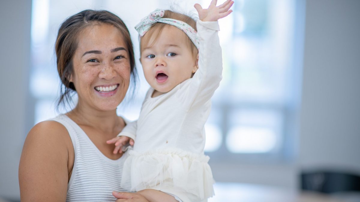 fare ciao con la manina