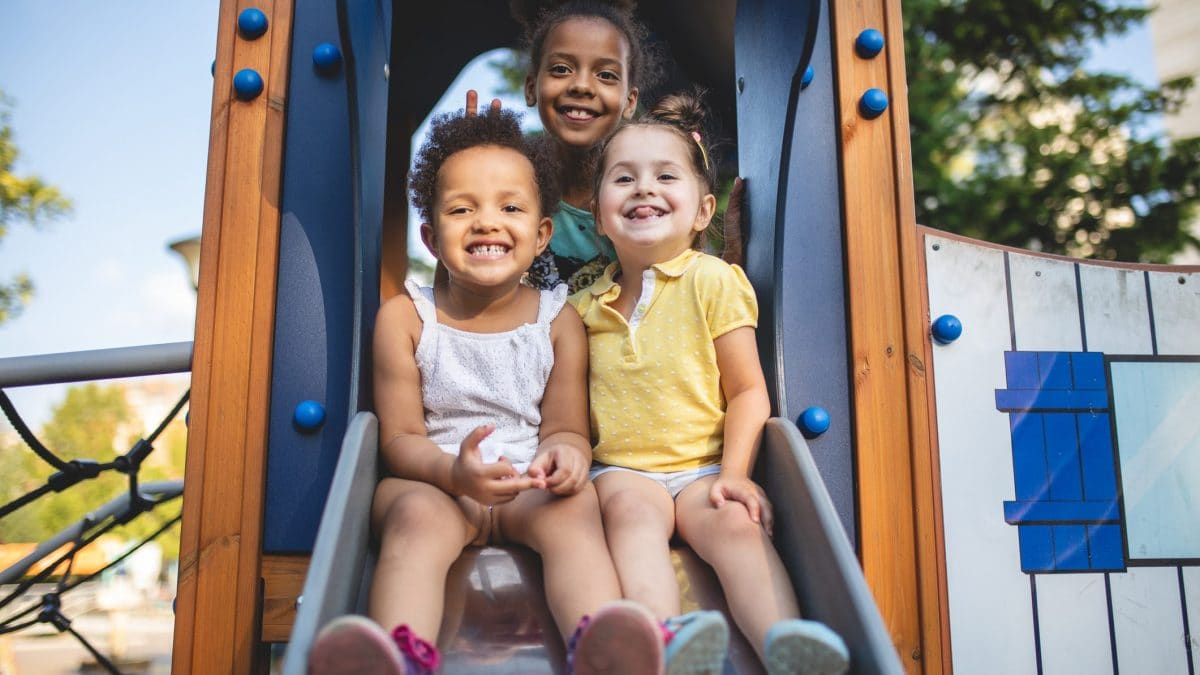 bambini estate città