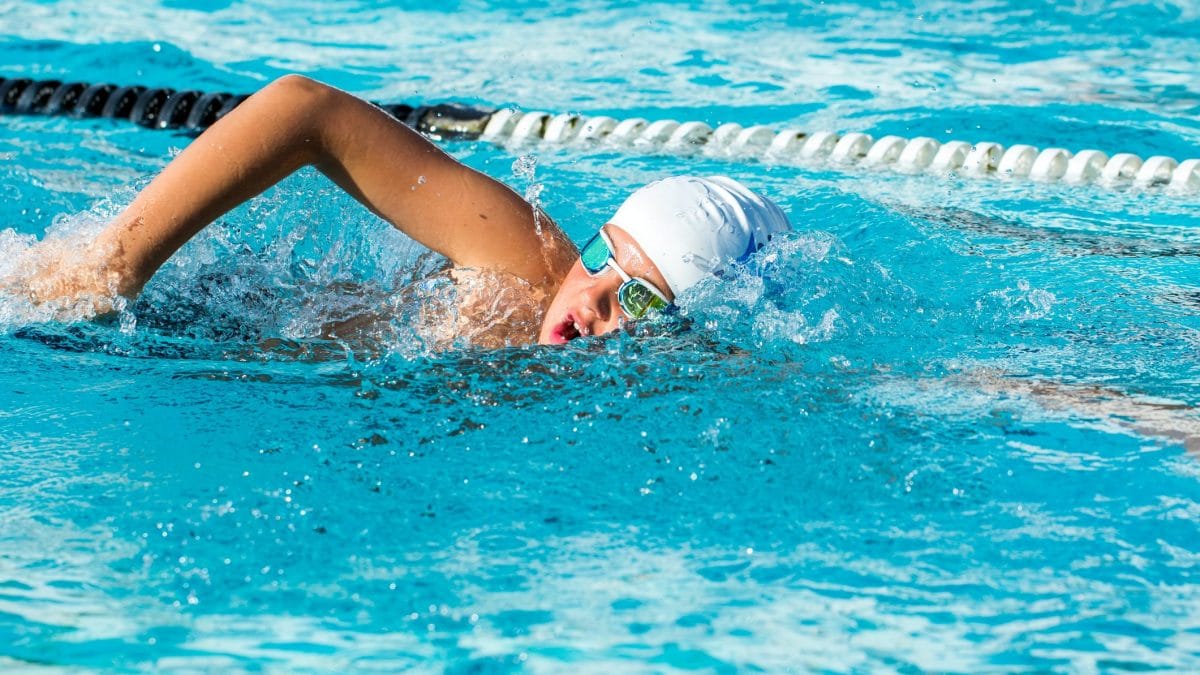 nuoto piscina