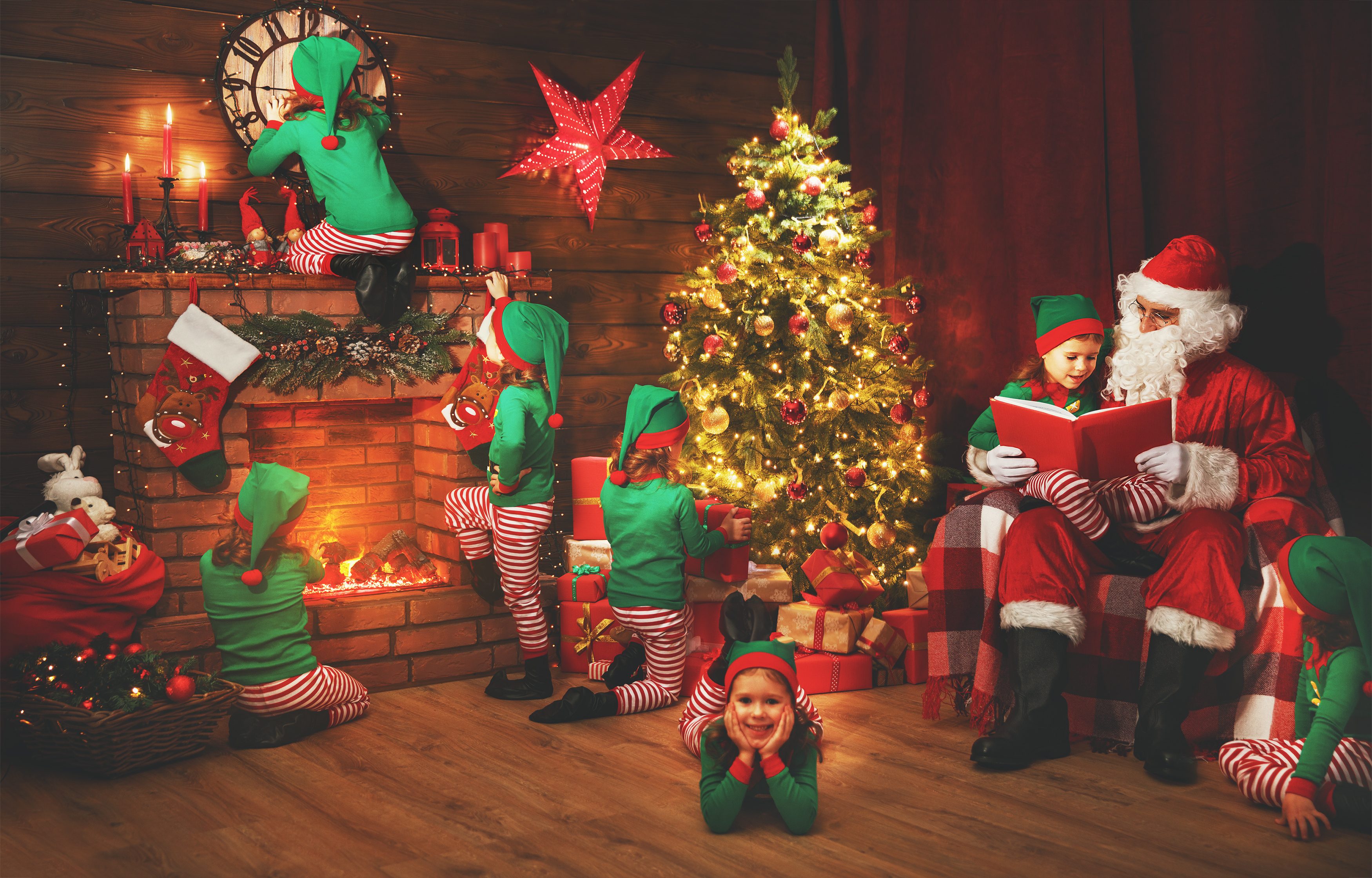 I nomi degli Elfi di Babbo Natale chi sono e cosa fanno i 6 aiutanti dalle orecchie a punta I nomi degli Elfi di Babbo Natale chi sono e cosa fanno i 6 aiutanti dalle orecchie a punta