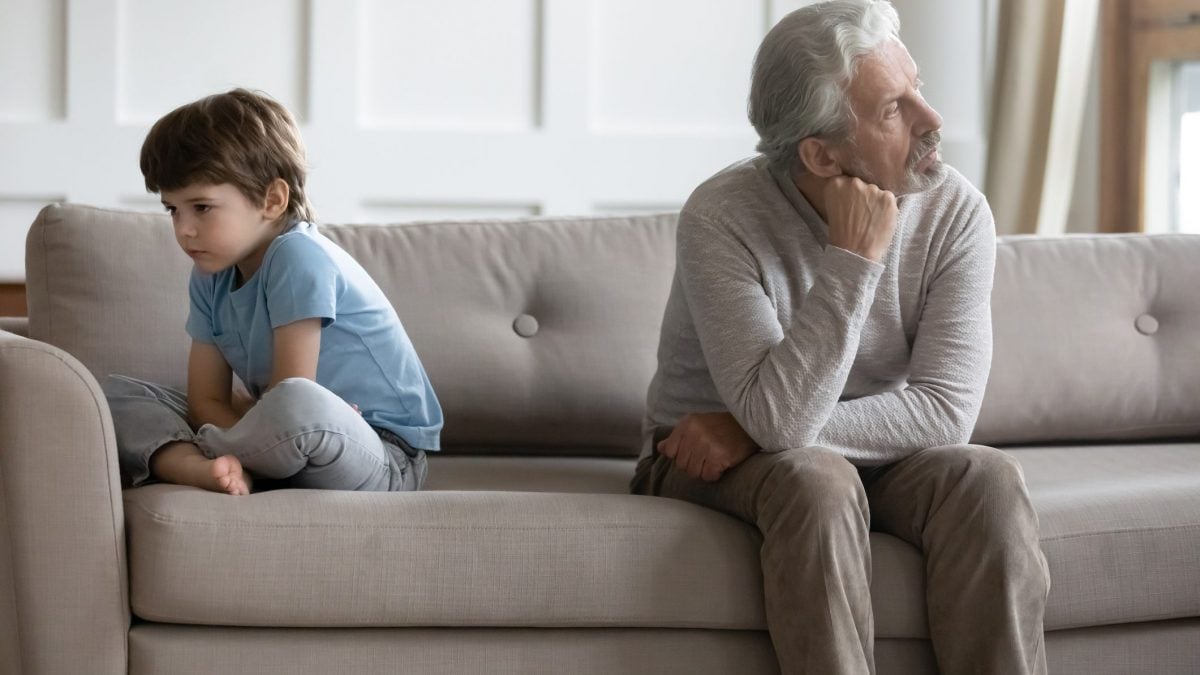 bimbo litiga col nonno