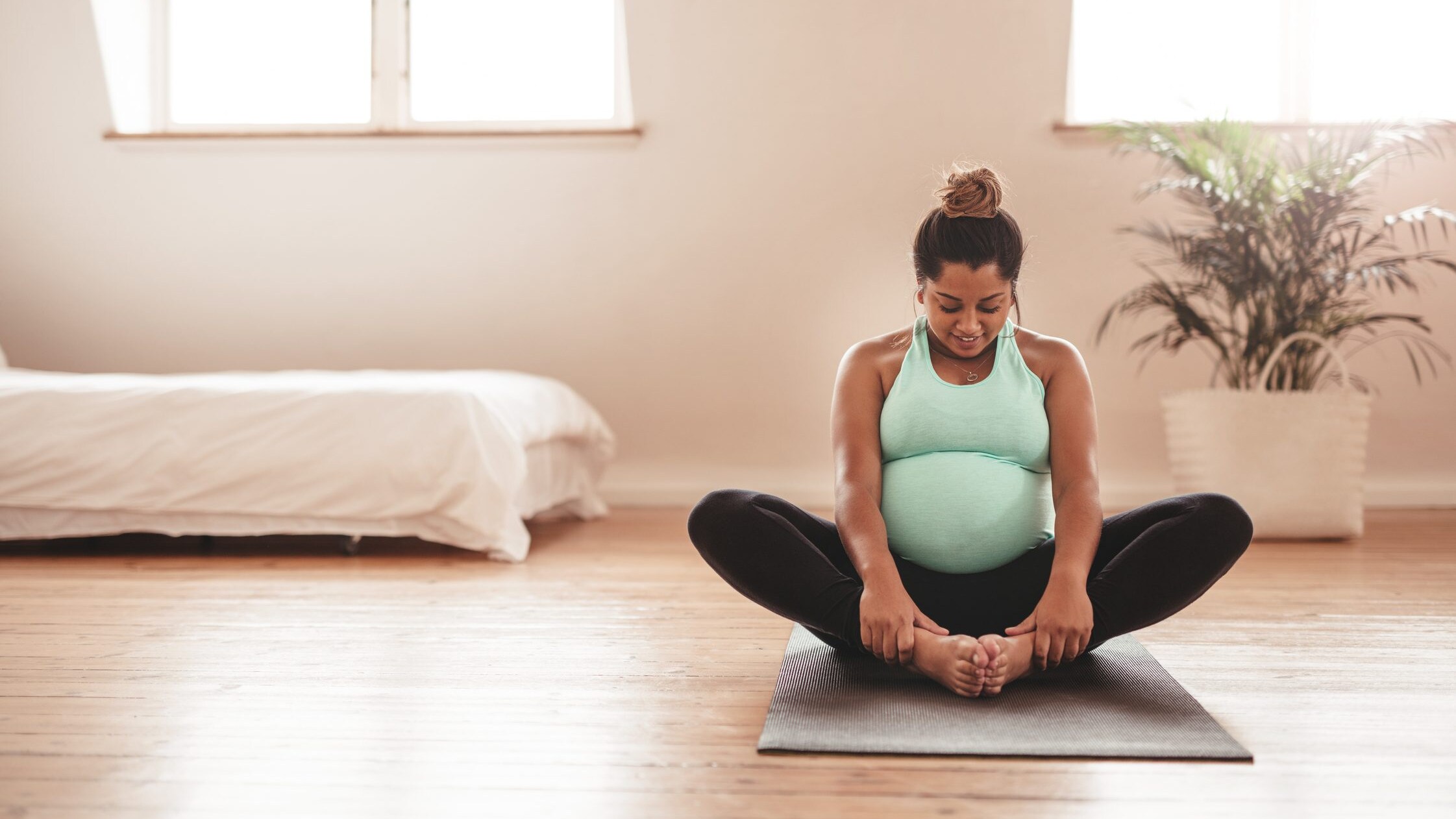 benefici yoga in gravidanza
